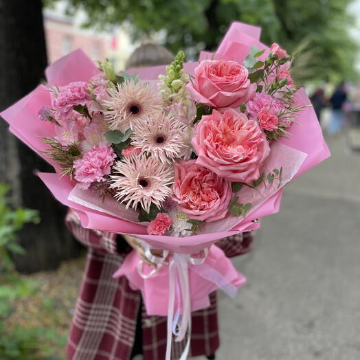 Букет «Малиновое солнце»