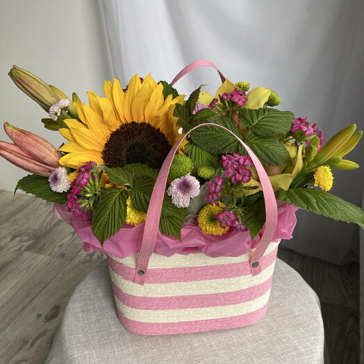 Корзинка с подсолнухом «Лето»🌻