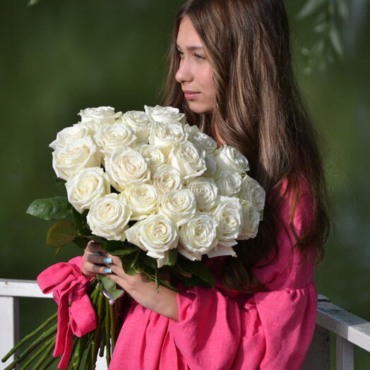 Роза сливочная  25 шт