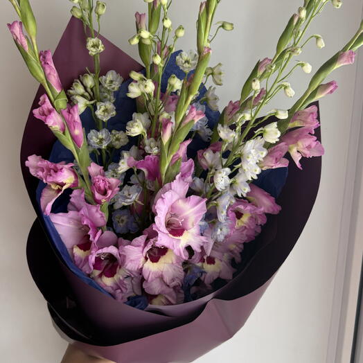 Букет из лавандовых цветов Гладиолус 💜С доставкой Владивосток . Дельфиниум 💜