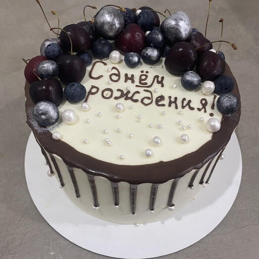 Торт «Молочная девочка»