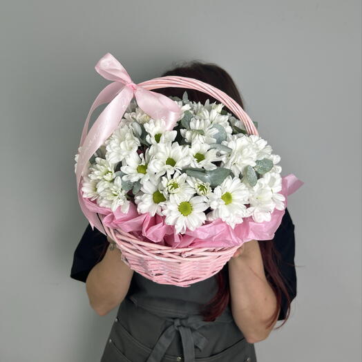 Летняя корзинка с ромашками