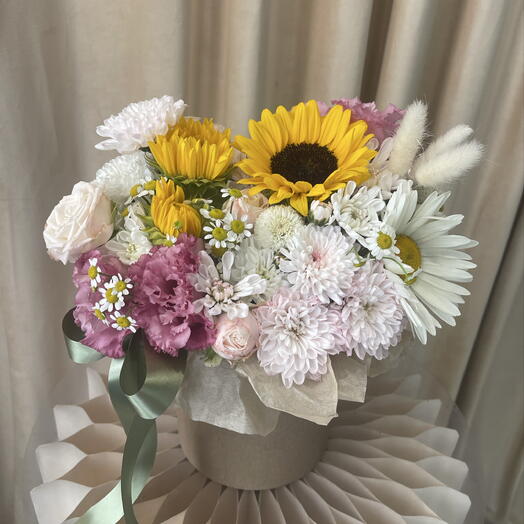 Композиция с подсолнухом и хризантемой🌼