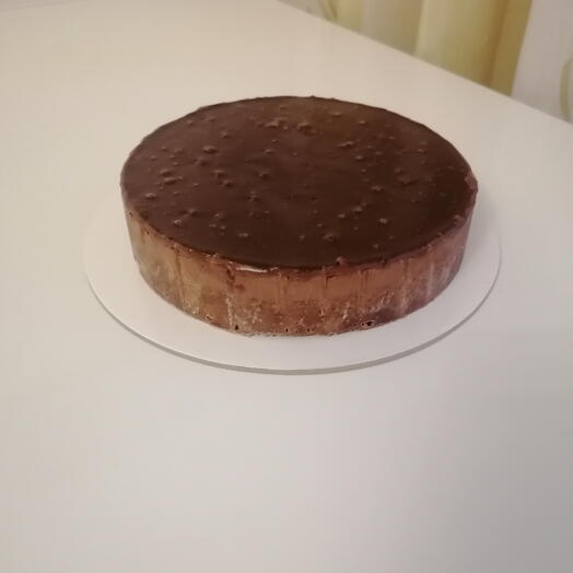 Шоколадный муссовый торт 1.2 кг
