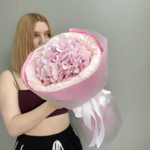 Нежный букет комплимент