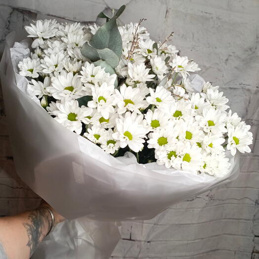 Букет с хризантемой ромашковой 🌷