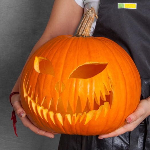 Жутковатая тыква на Хэллоуин 🎃🧟‍♂️🌕