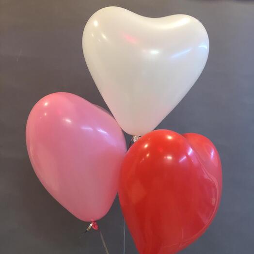 Mezcla de corazones con helio