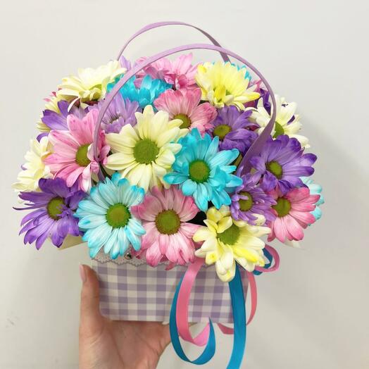 Bright daisies