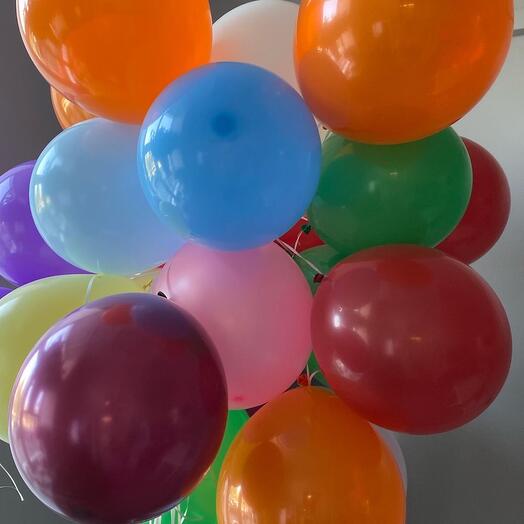 19 гелиевых шаров