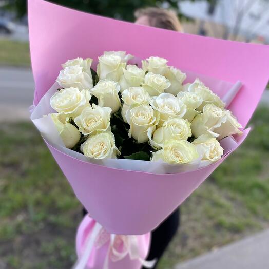 25 rosas blancas