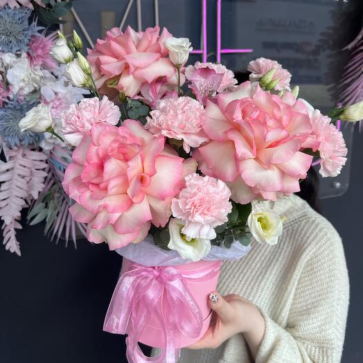 Цветы в коробке