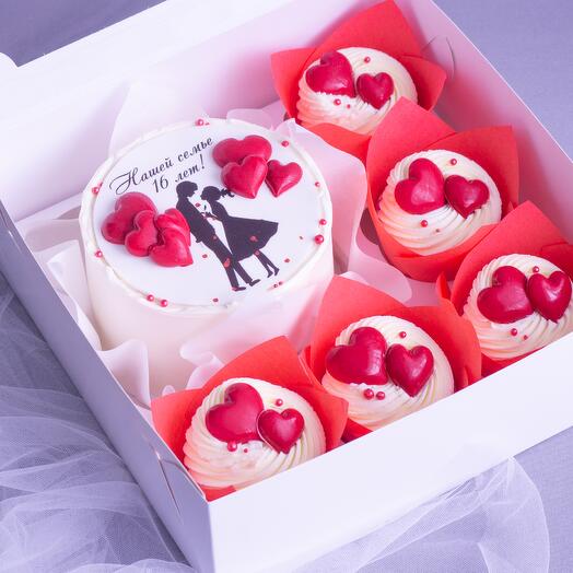 Набор бенто-торт и 5 капкейков