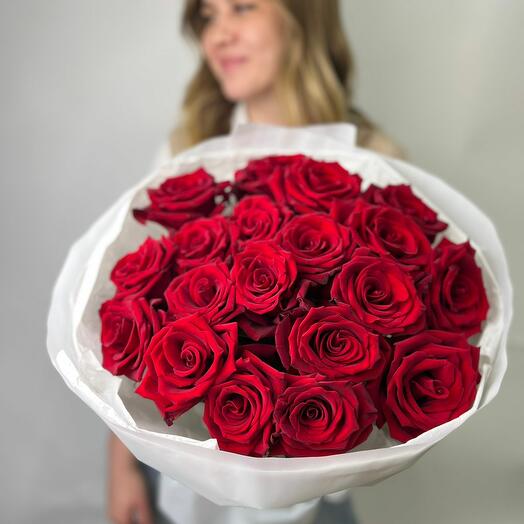 Bouquet of 21 red roses Explorer
