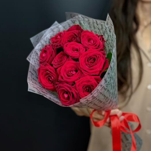 11 Red Roses