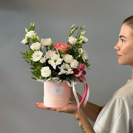 Цветы в коробке 208