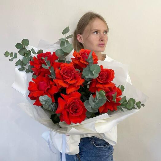 Роза французская и эвкалипт