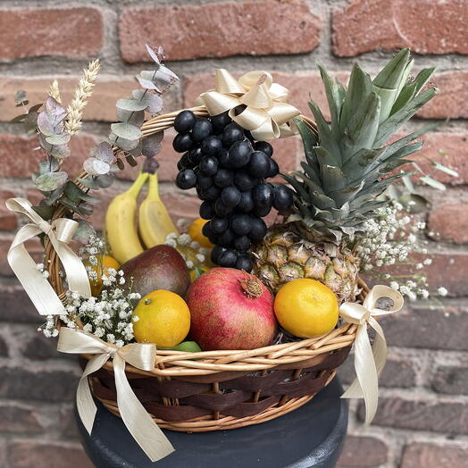 Fruit basket 1