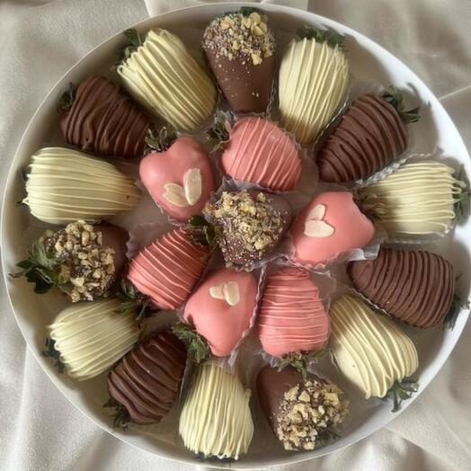Клубника в шоколаде🍓🍓