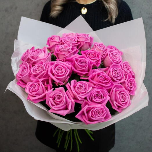 25 Pink Roses