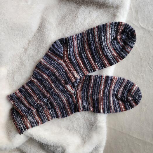 Вязанные шерстяные носки ручная работа