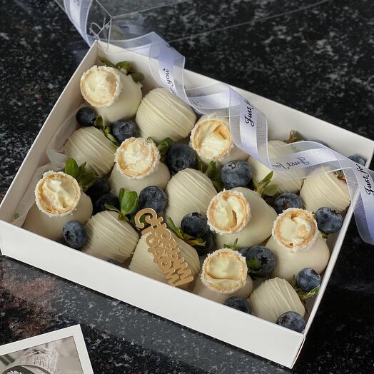 Клубника в шоколаде Новый Год