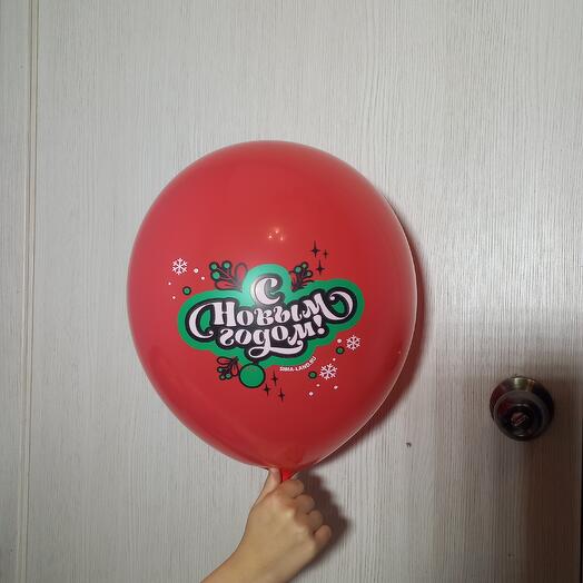 Красные новогодние шары