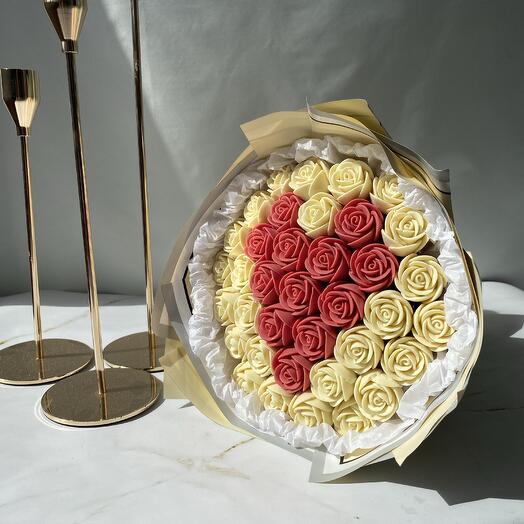 Съедобный букет из 37 шоколадных роз. Подарок жене, девушке, подруге, дочери