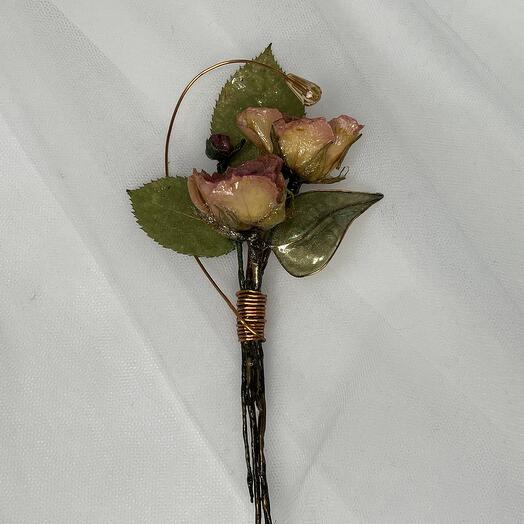 Брошь ручной работы, бутоньерка