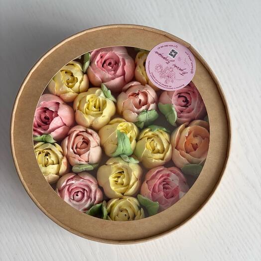 Зефирные цветы 15-19 шт D20 см