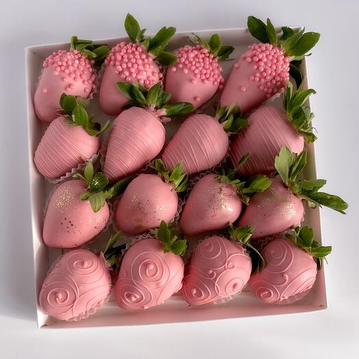Клубника в шоколаде «Pink»