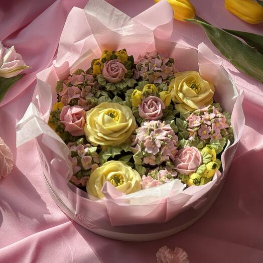 A spring bouquet of cupcakes - A glade of sunny flowers