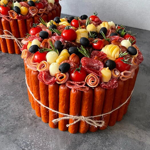 Торт из закусок