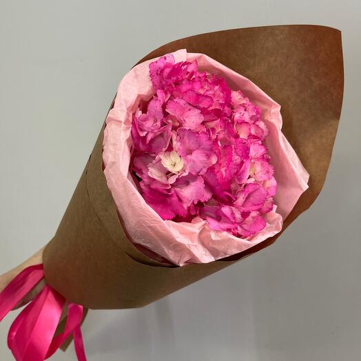 Букет-коплимент из розовой гортензии «Розовый пломбир»