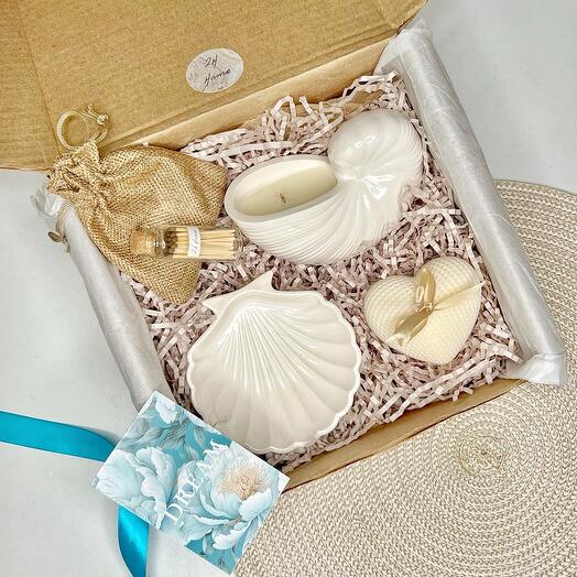 Подарочный набор на день матери ручной работы с ароматической свечей ракушка Личи Инжир