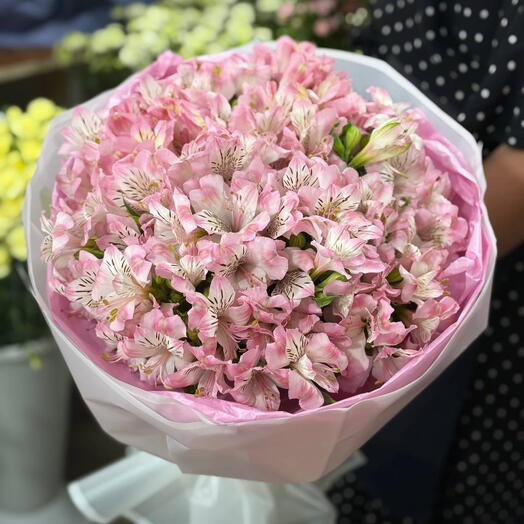 Spring Love! из нежных 15 альстромерий 💐🌸️🍀