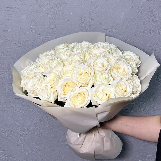 Розы белые (35шт) 50см