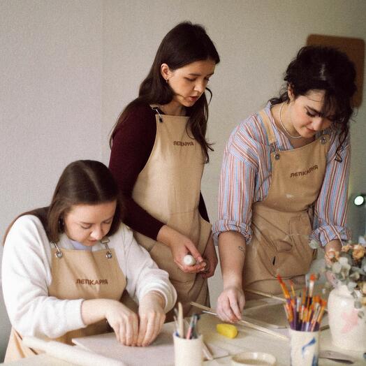 Индивидуальный мастер-класс для троих по ручной лепке