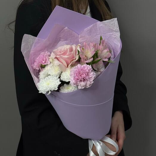 Букет комплимент с хризантемой и розой 💜