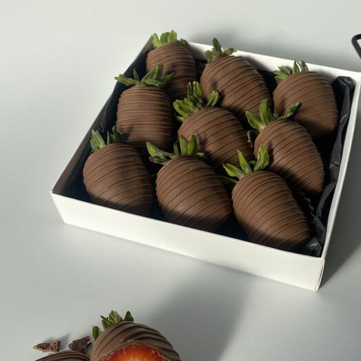 Клубника в шоколаде набор 9 «Классика»