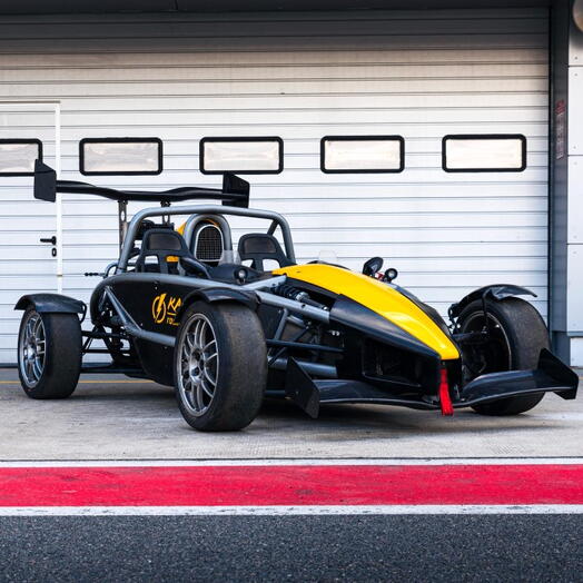 Подарочный сертификат «Заезд на спорткаре Ariel Atom на гоночном треке» (30 минут, Гоночное такси)