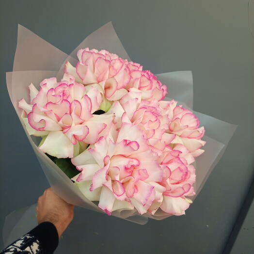 Букет из 7 французских роз🌺