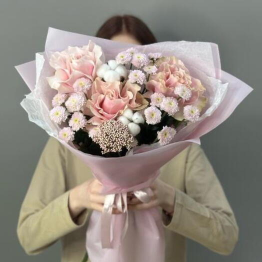 Букет с розами и хлопком🌸/ цветы с доставкой в Уфе
