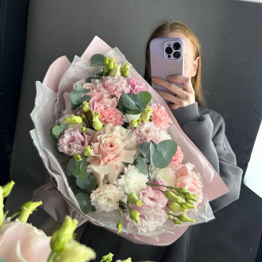 Букет из Нежных Цветов