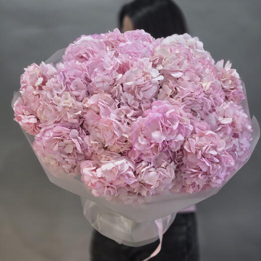 Букет из 15 гортензий розового цвета, размер L, от "Di_Flowerslab"