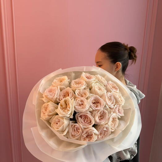 Пионовидные розы M