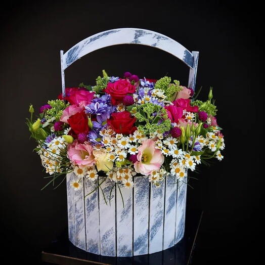 Цветы корзине