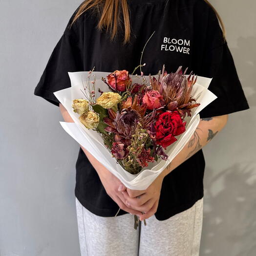 Bouquet of dried flowers