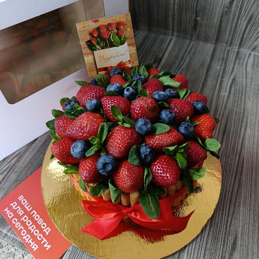 Женский тортик/ клубничная поляна🫐🍓