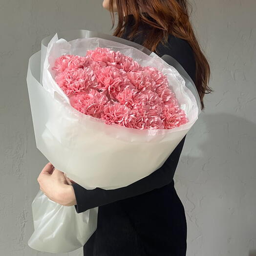 15 розовых диантусов